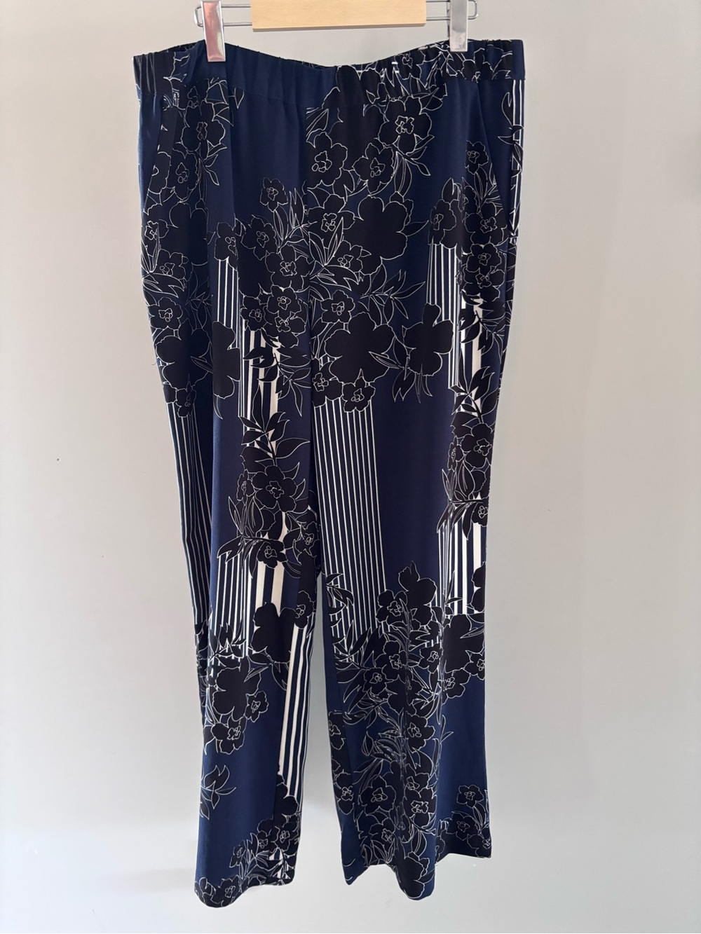 NWT Melanie Lyne  Wide-Leg Pants